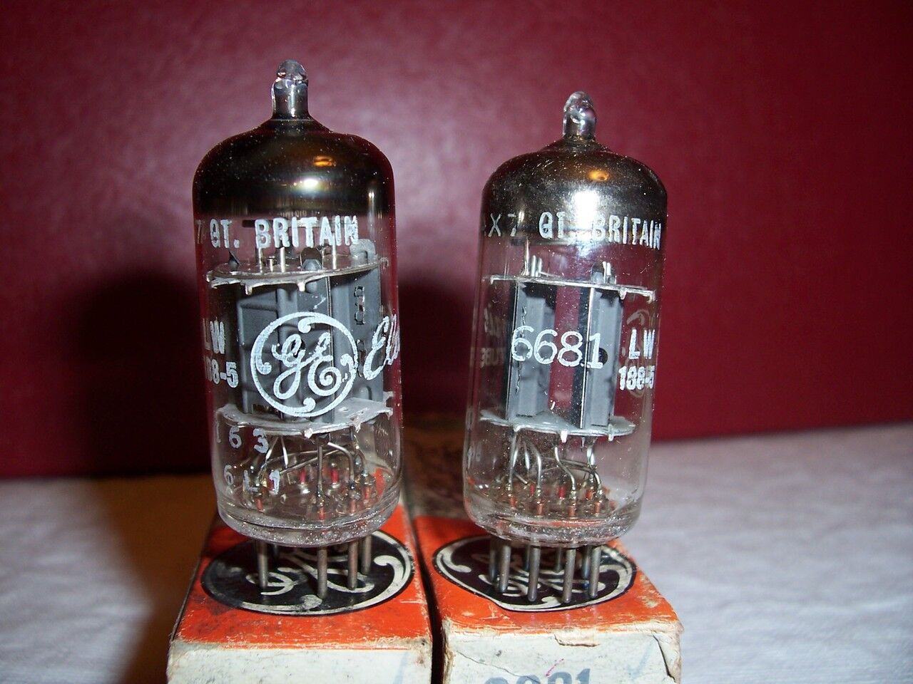 Mullard 12ax7 - NOS Vacuum Tubes for Sale | Tubes Unlimited