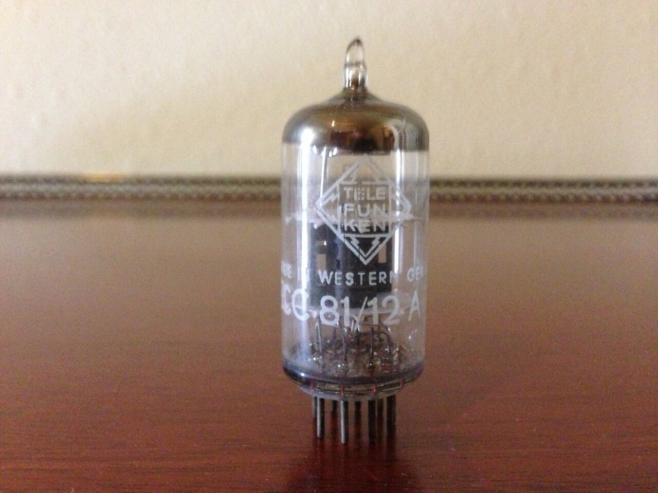 Telefunken 12AT7 ecc81 - NOS Vacuum Tubes for Sale | Tubes Unlimited